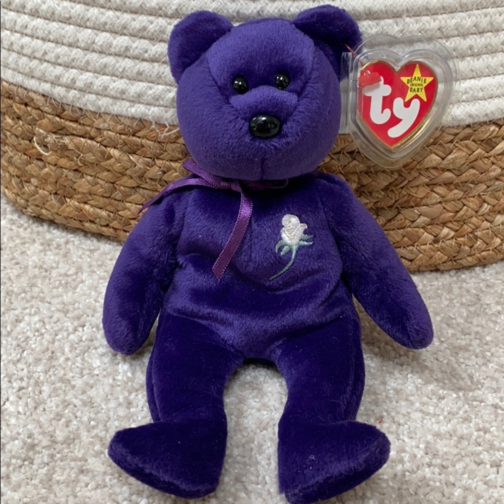 🔴🔴RARE🔴🔴PRINCESS DIANA 🐻